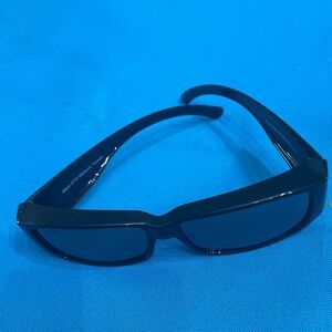 Photophobia dark glasses. Works great for people with light sensitivity.